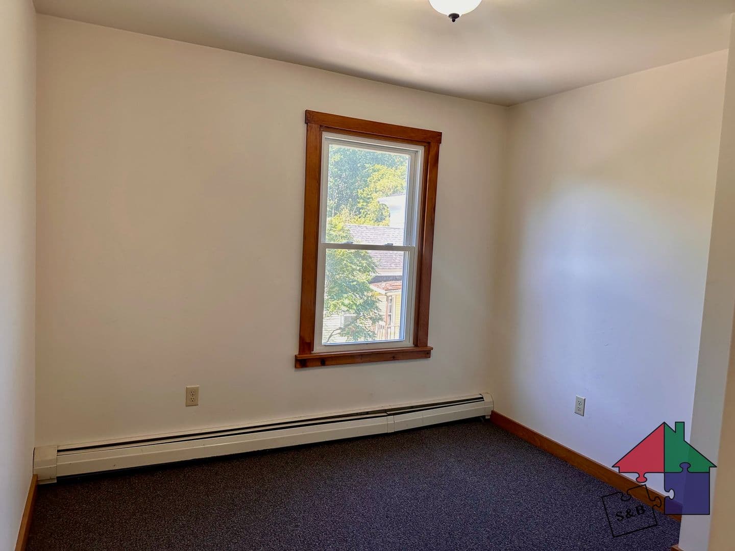 Barre Apartment: 8 Elmore St