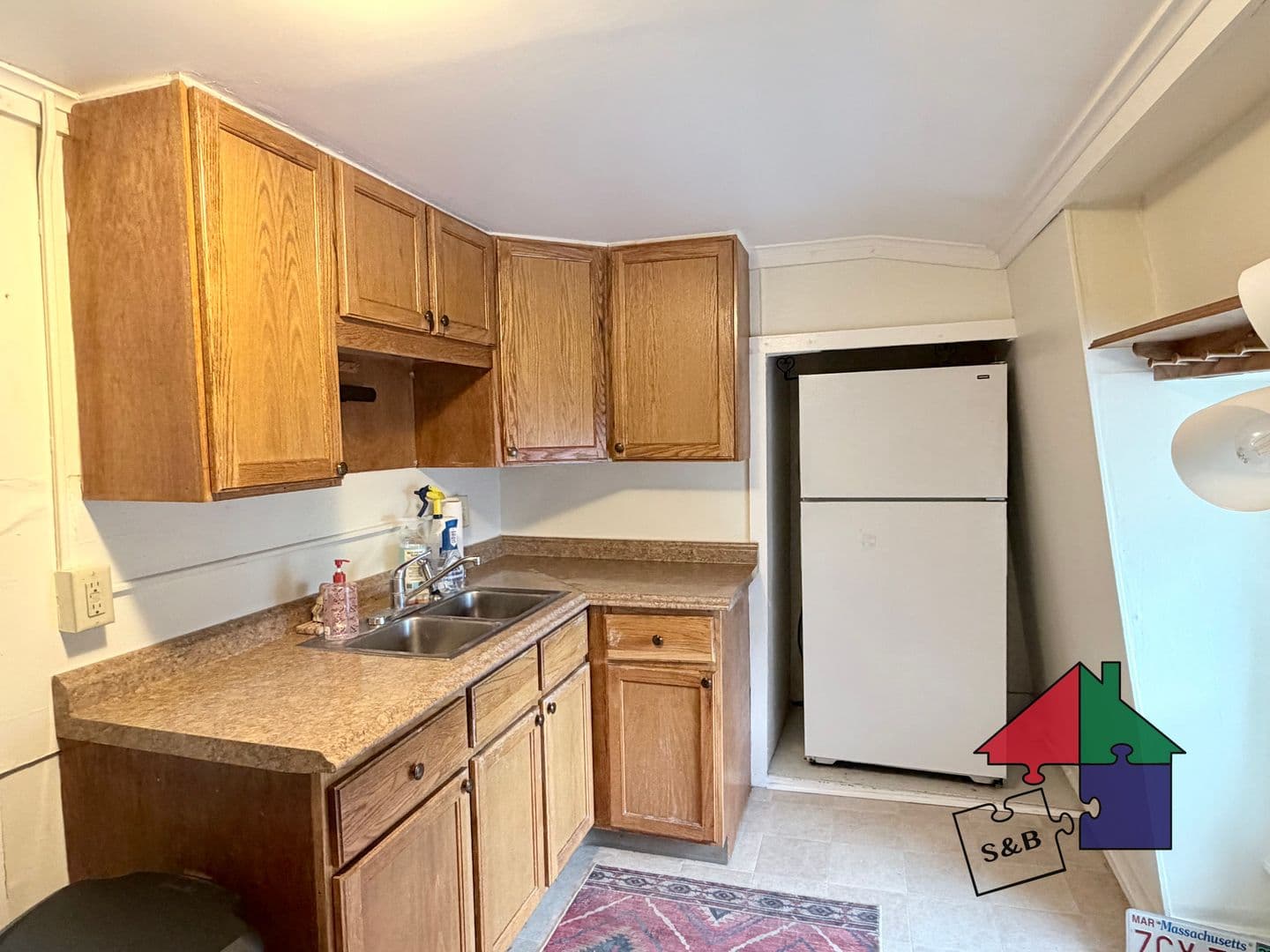 Montpelier Apartment: 7 Winter St.