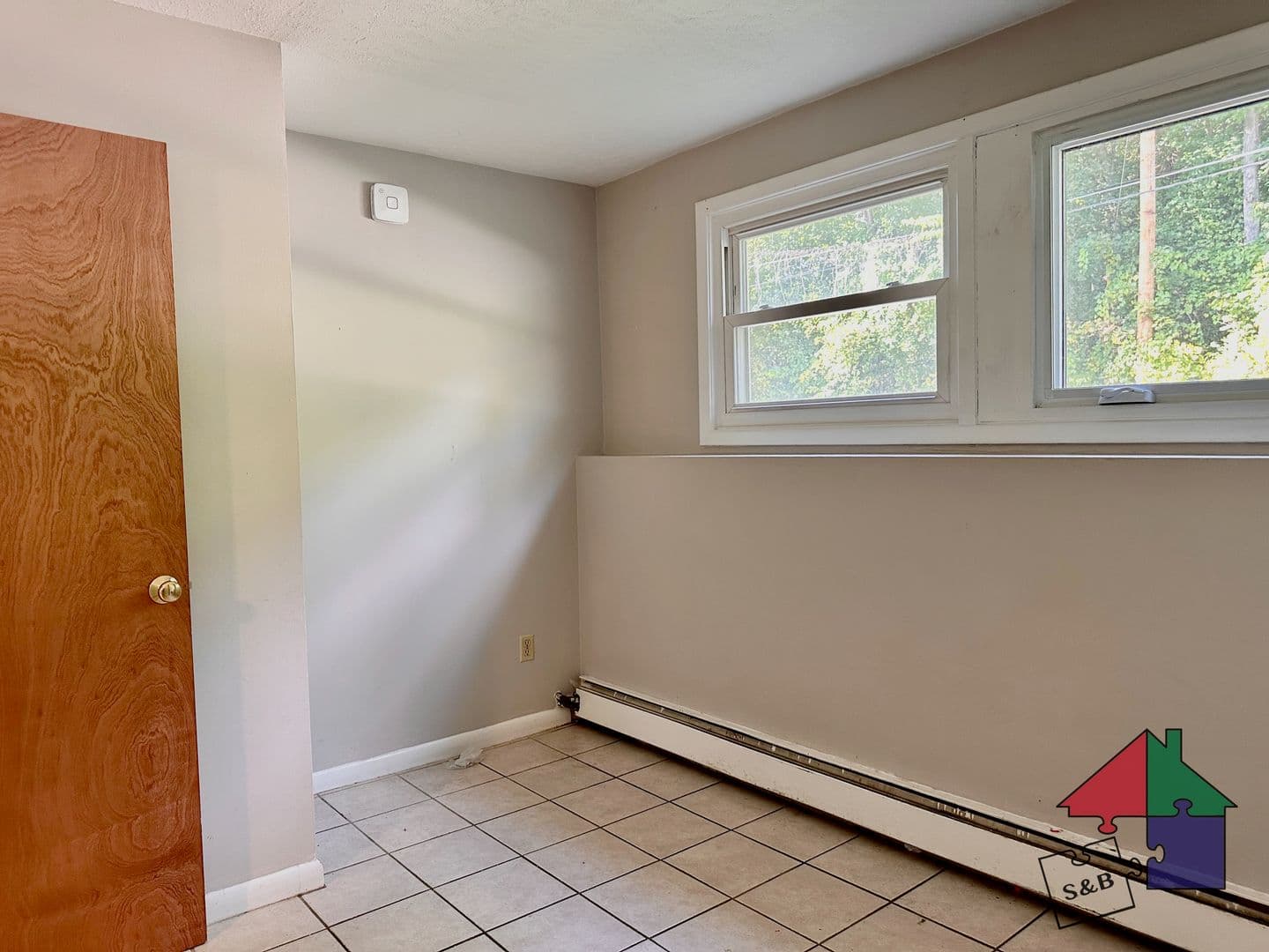 Barre Apartment: 13-17 Warren St