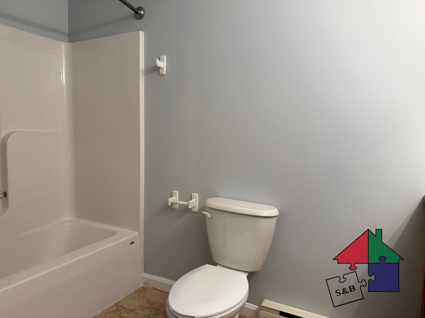 Milton Apartment: 368 US RT 7