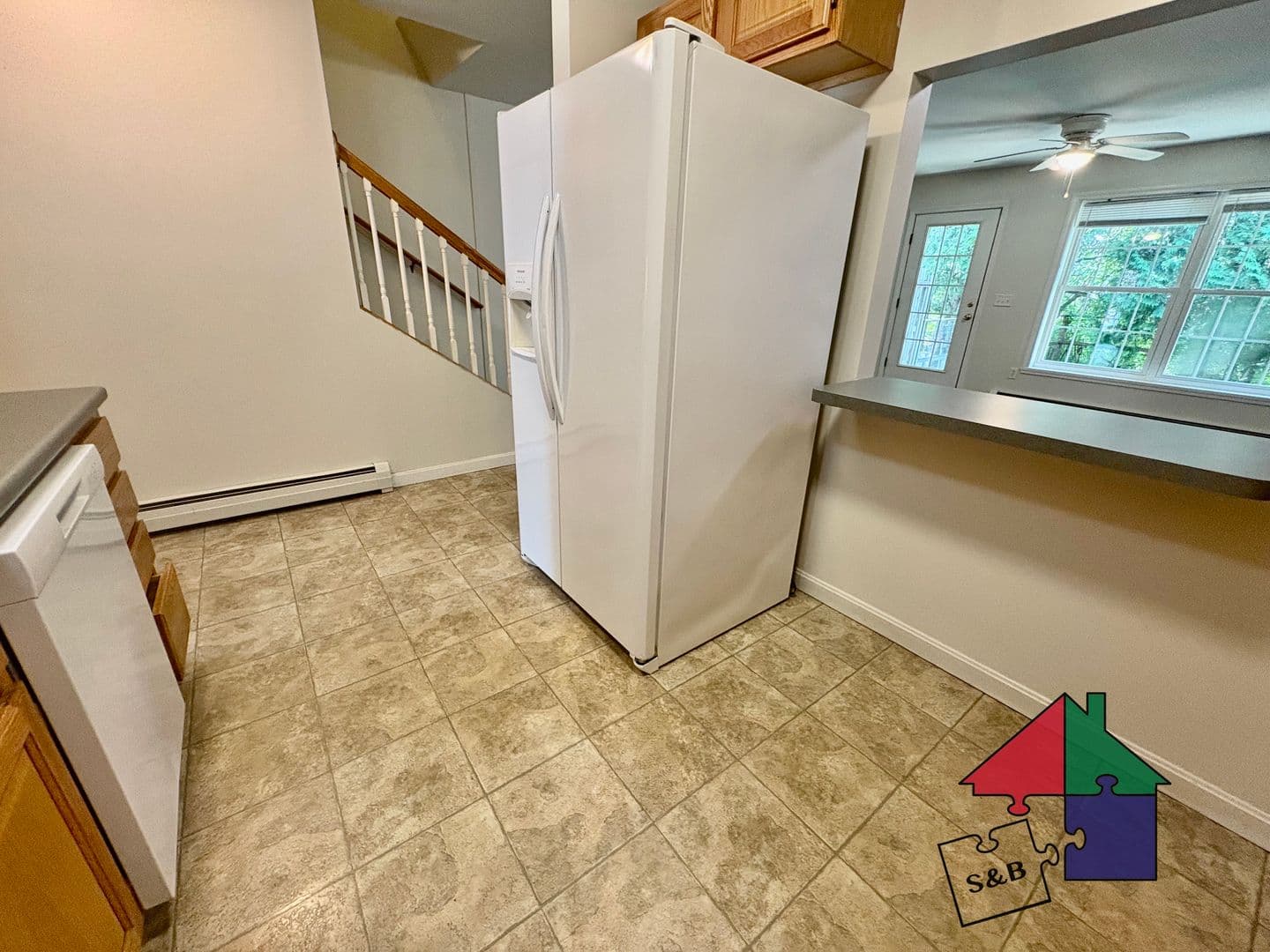 Milton Apartment: 12-32 Boysenberry Dr.