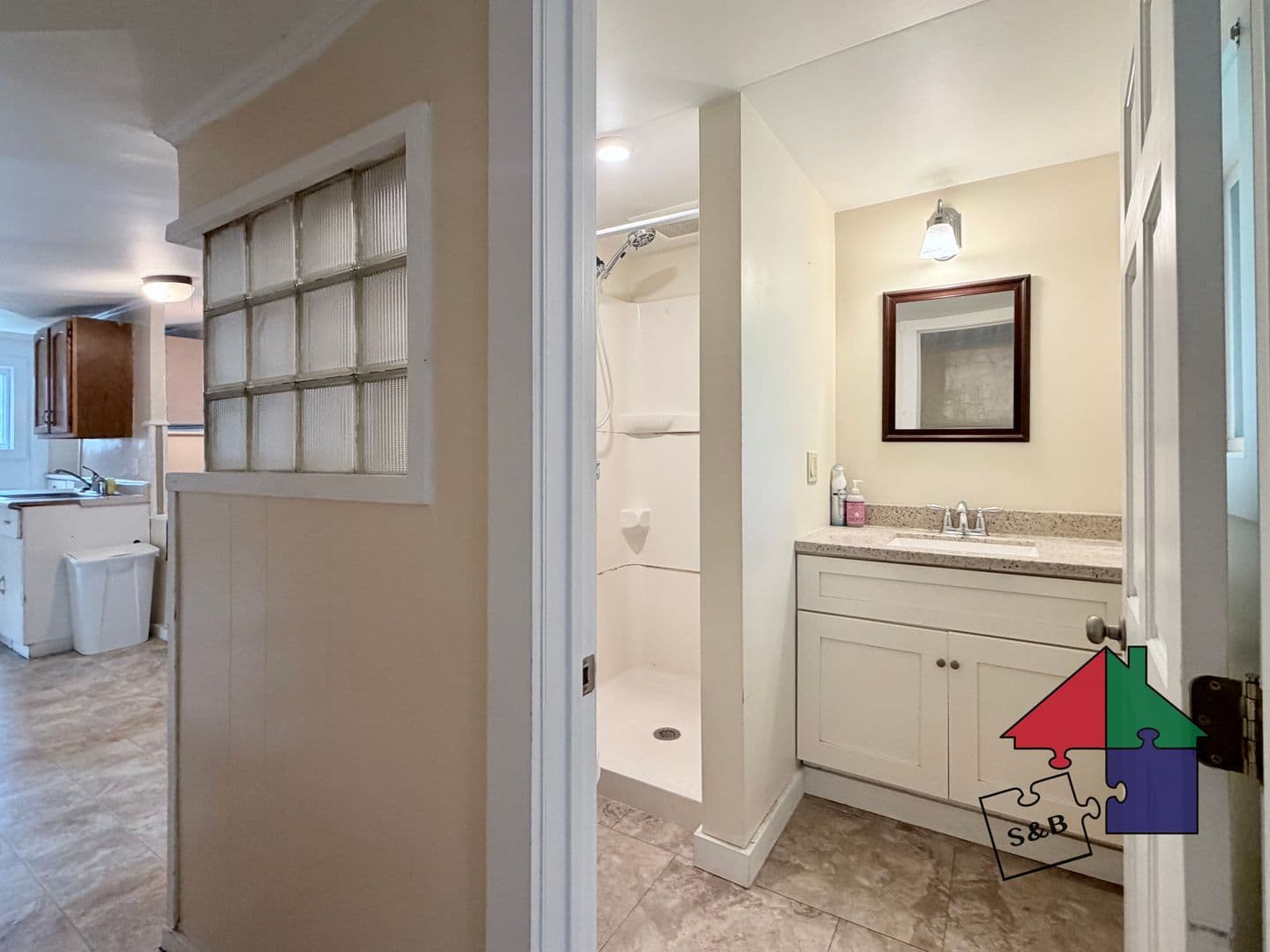 Barre Apartment: 69 Perry St