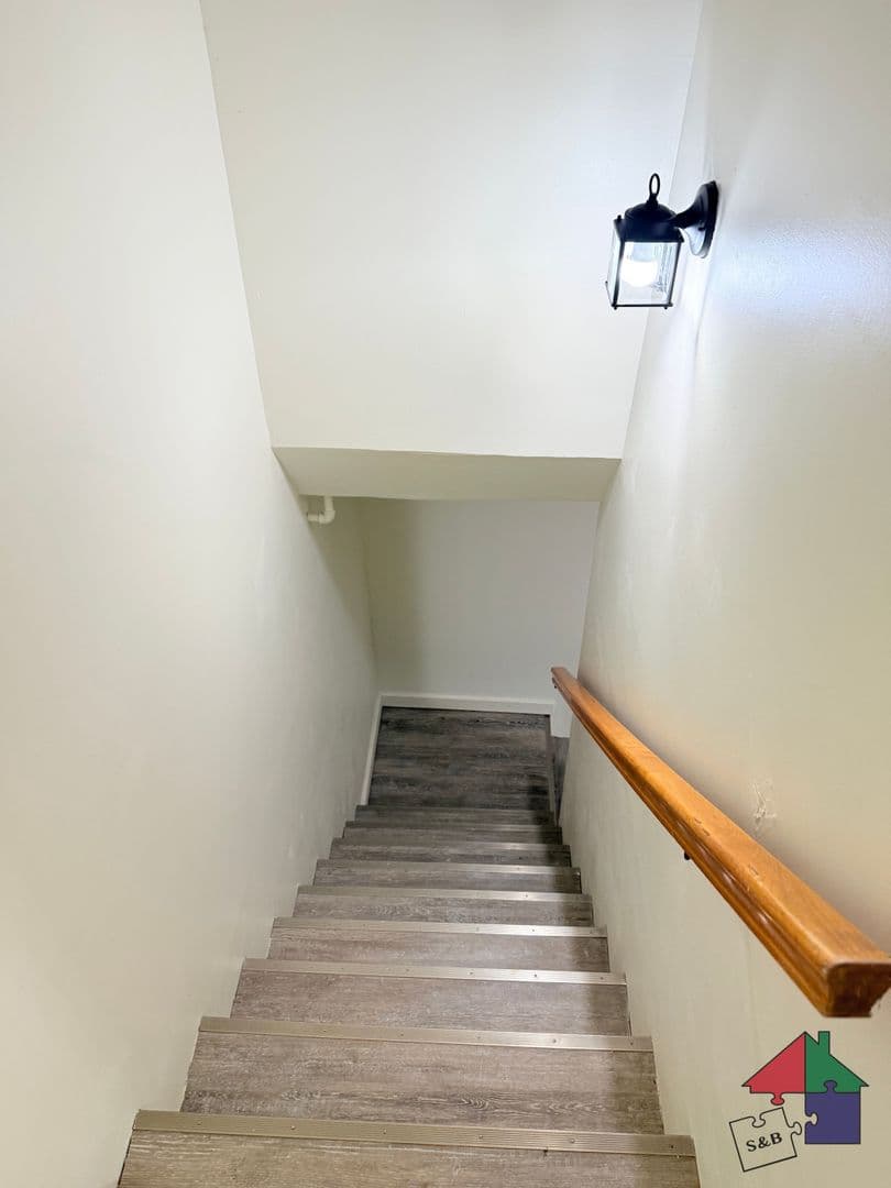 Winooski Apartment: 94 Malletts Bay Avenue