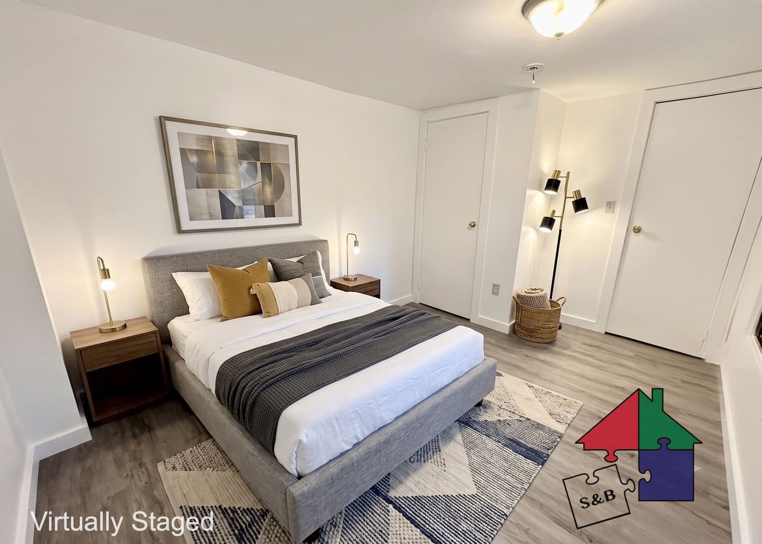Burlington Apartment: 214-216 Pine St