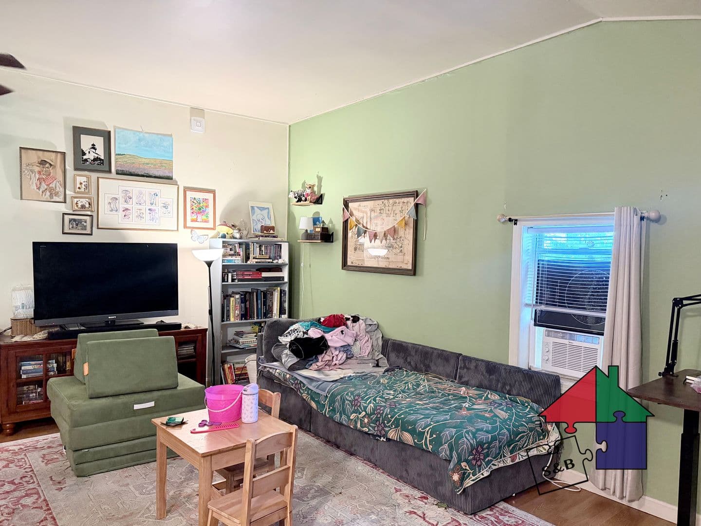 Montpelier Apartment: 16 Lague Drive