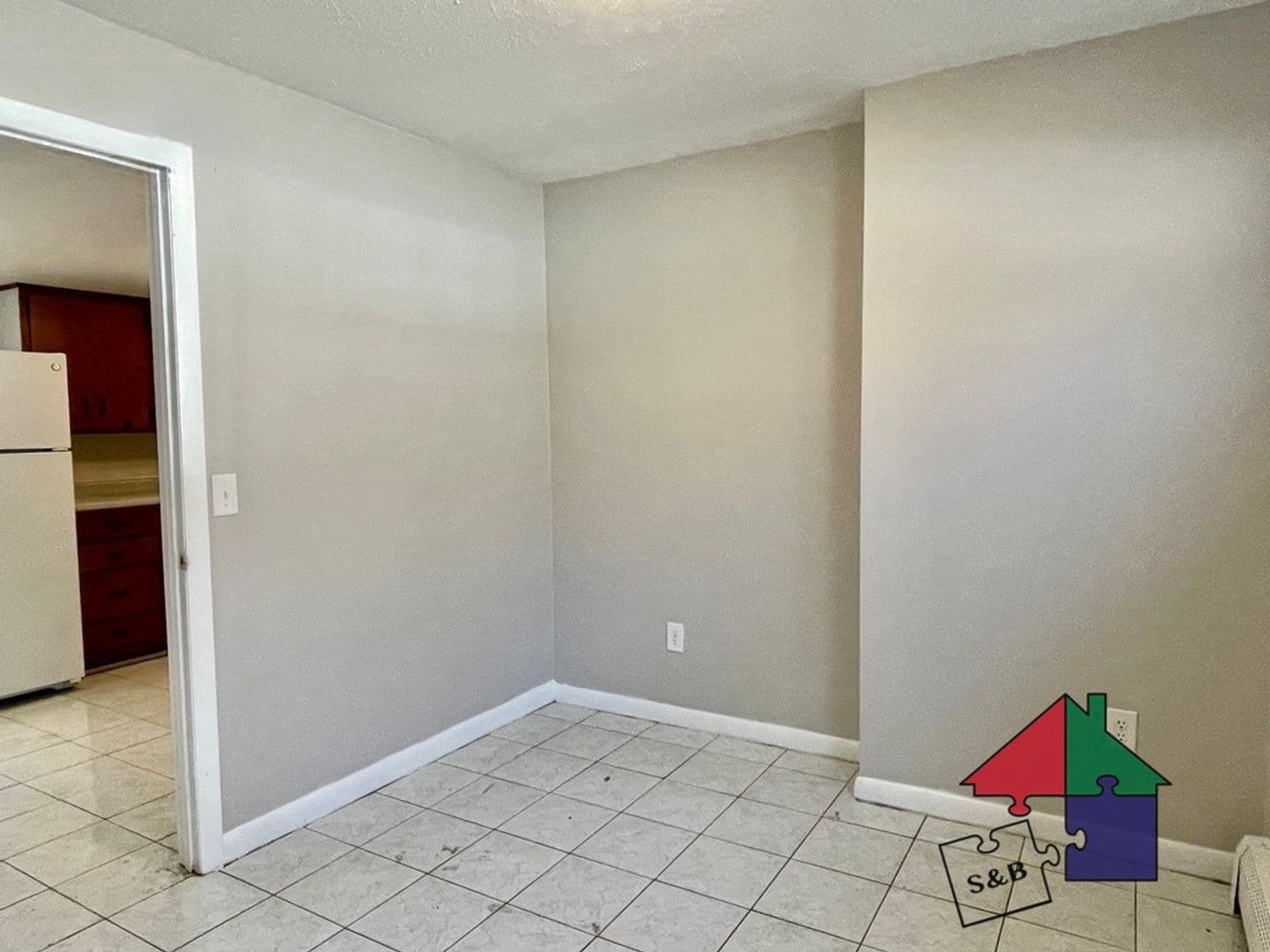 Barre Apartment: 13-17 Warren St