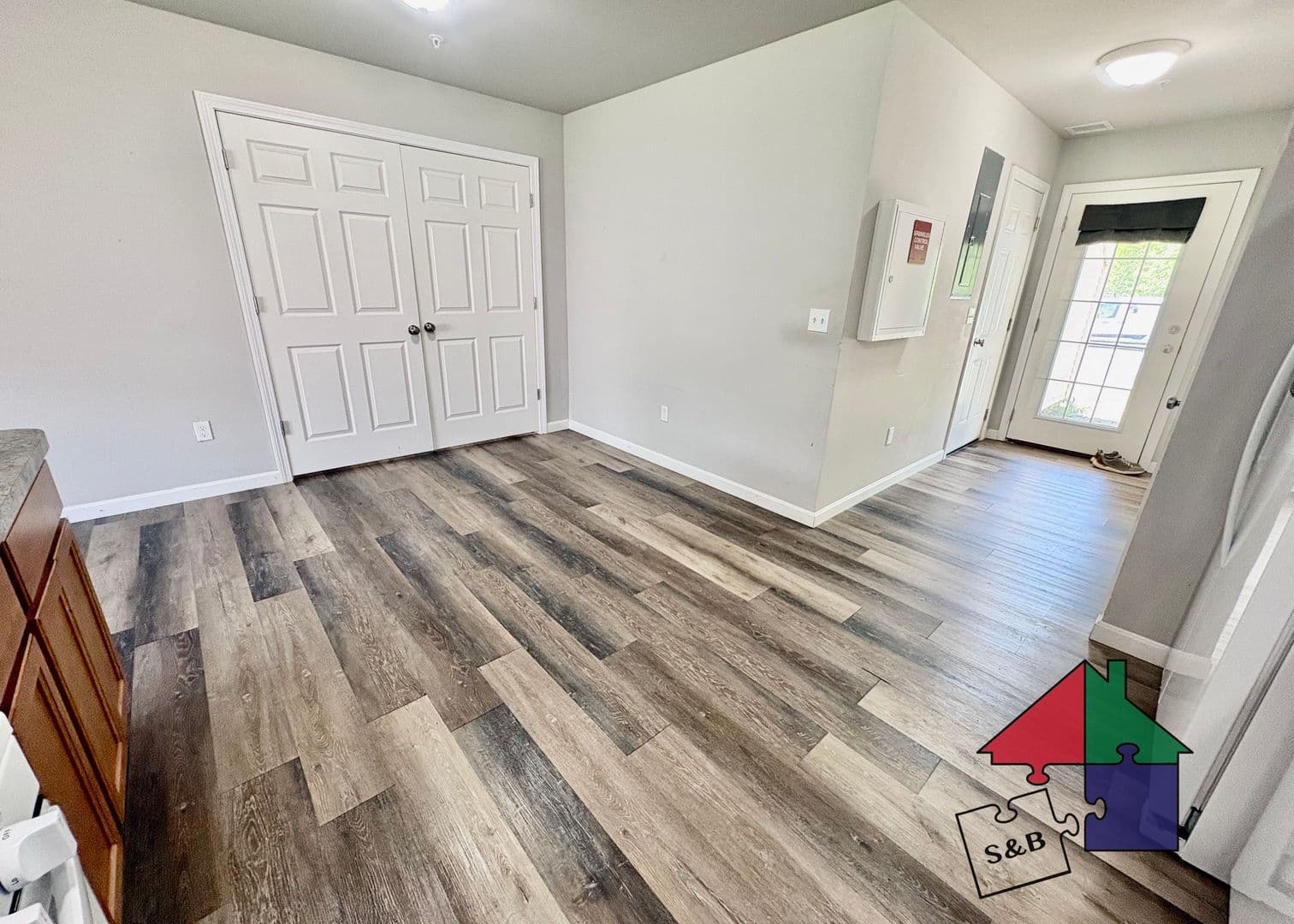 Milton Apartment: 368 US RT 7