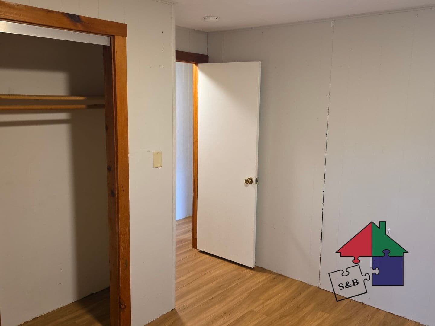 Barre Apartment: 8 Elmore St