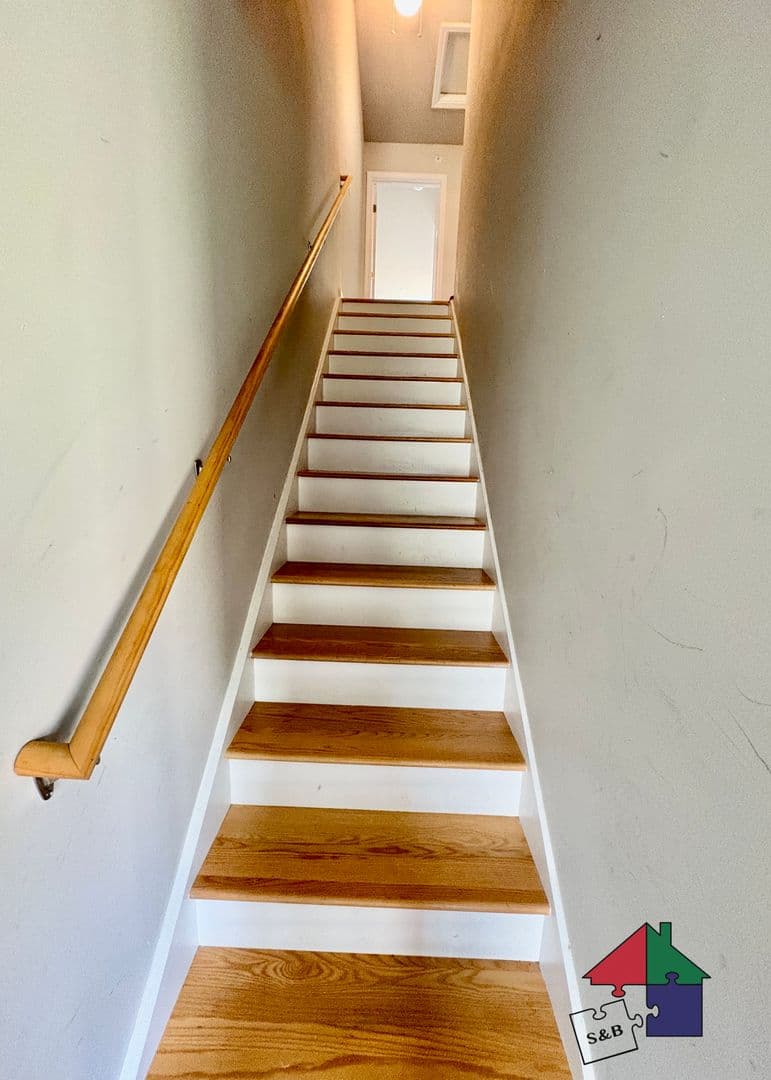 Milton Apartment: 368 US RT 7