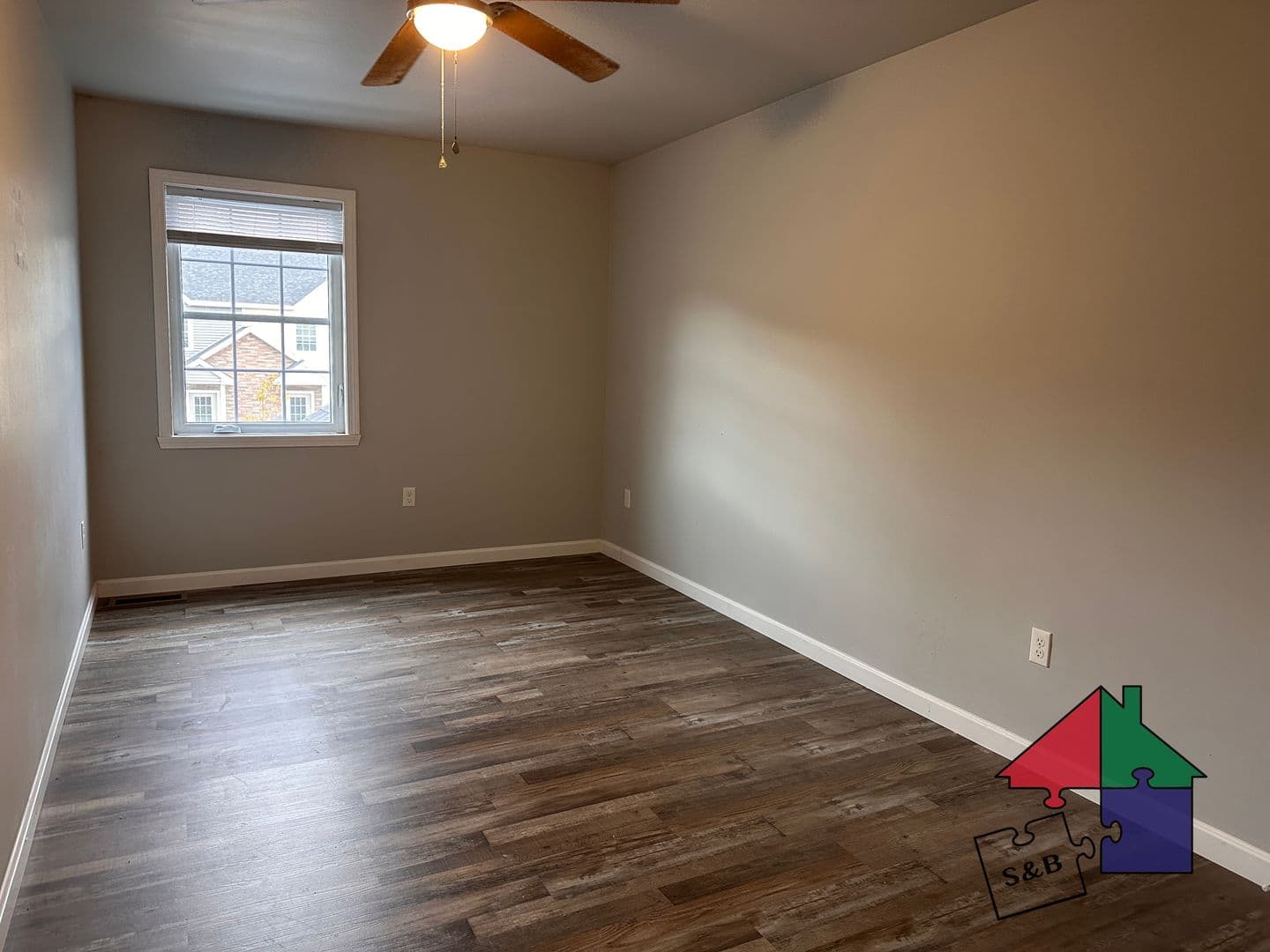 Milton Apartment: 444-452 US Rt 7 South