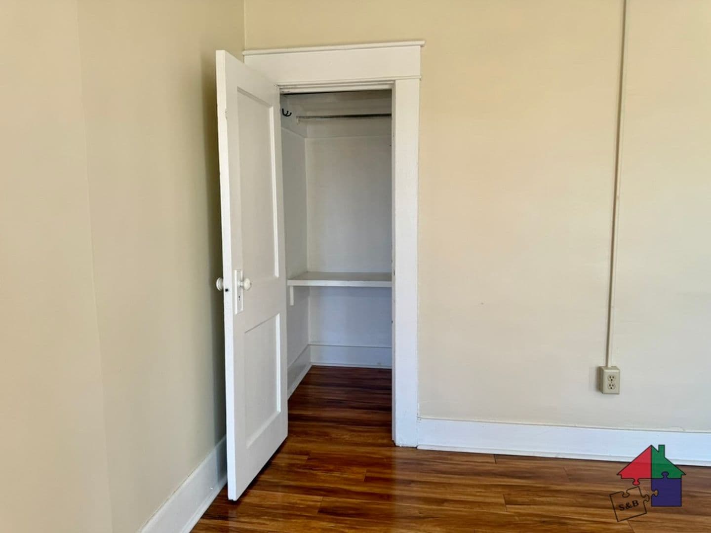 Burlington Apartment: 52-62 Cedar Street