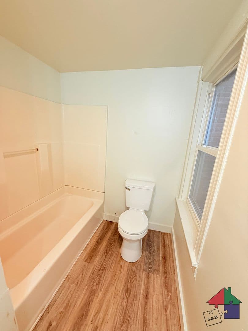 Winooski Apartment: 94 Malletts Bay Avenue