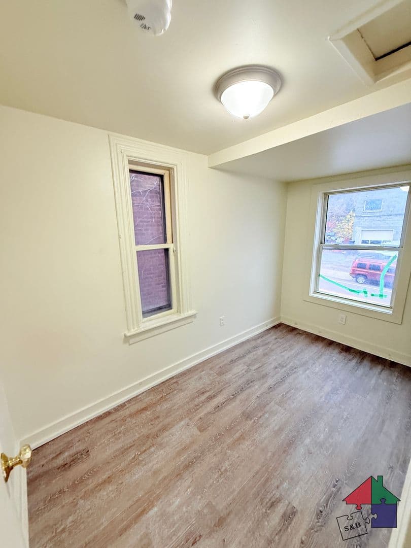 Winooski Apartment: 94 Malletts Bay Avenue