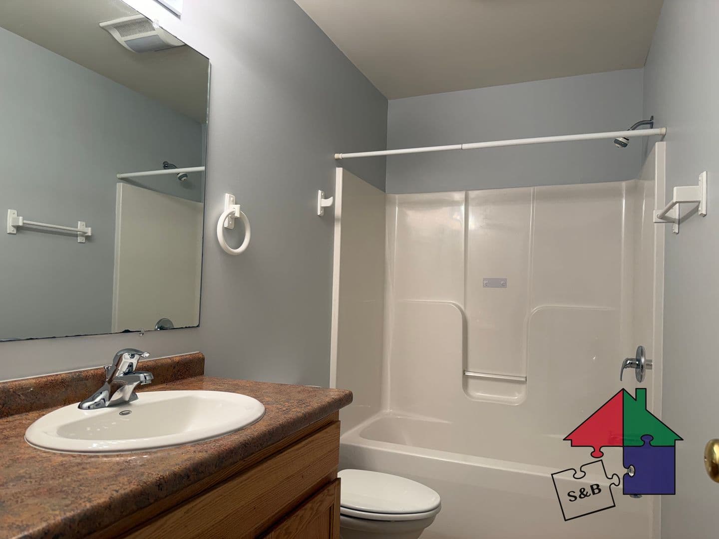 Milton Apartment: 368 US RT 7