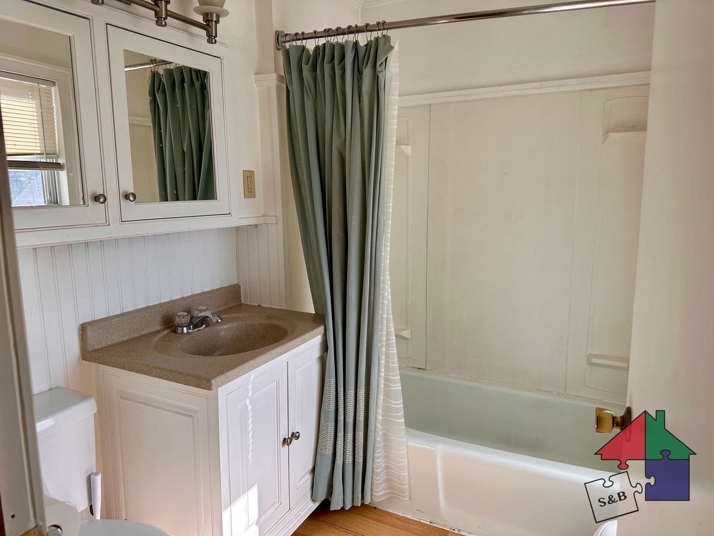 Barre Apartment: 95 Beckley St
