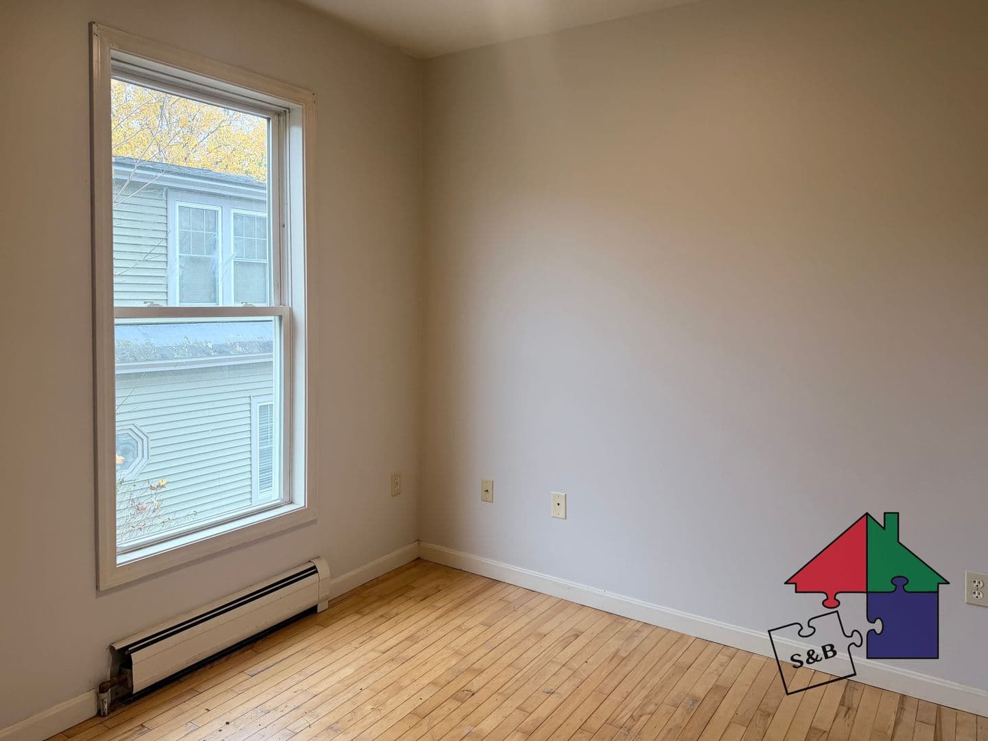 East Barre Apartment: 159 Mill St