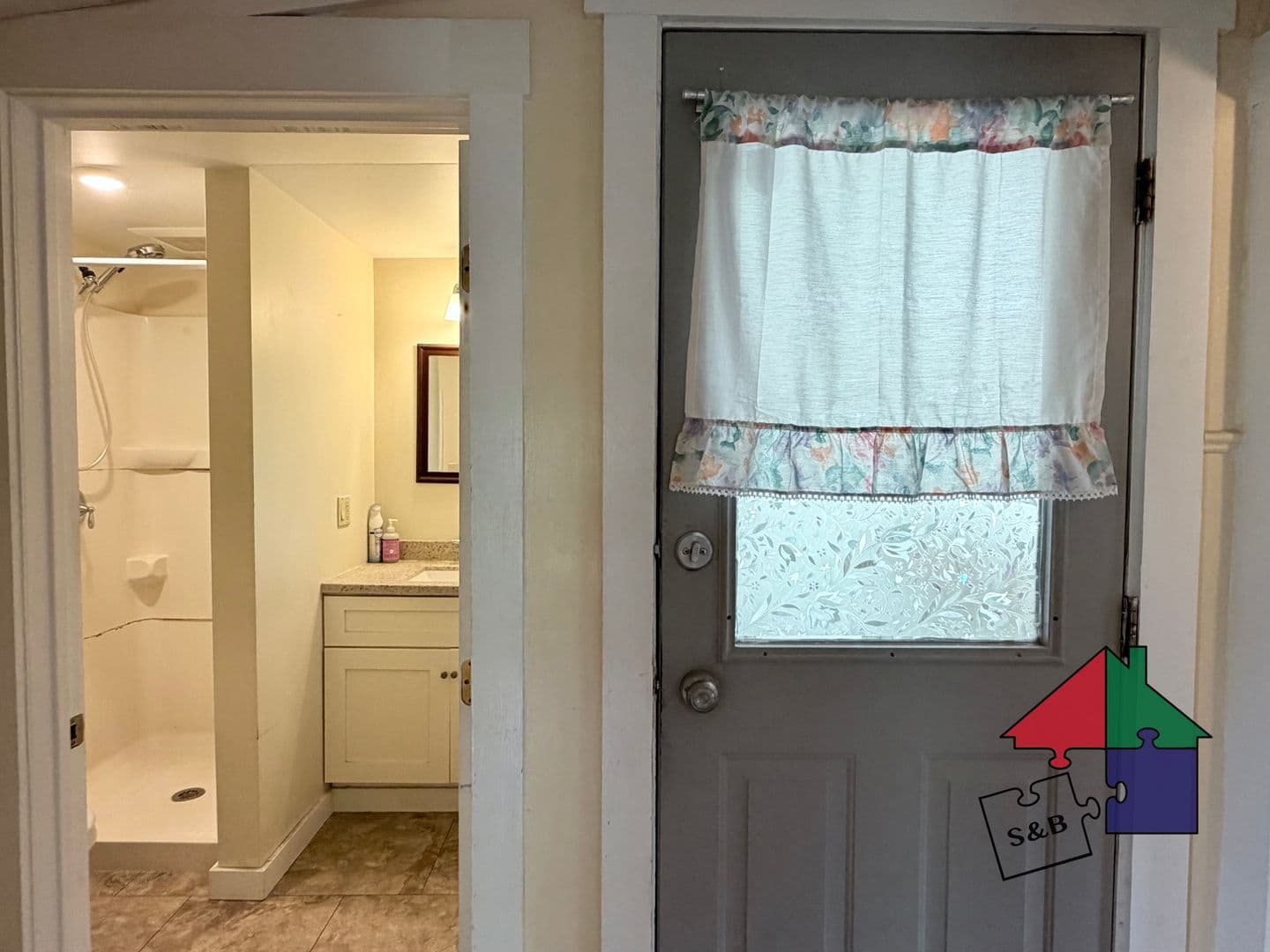 Barre Apartment: 69 Perry St
