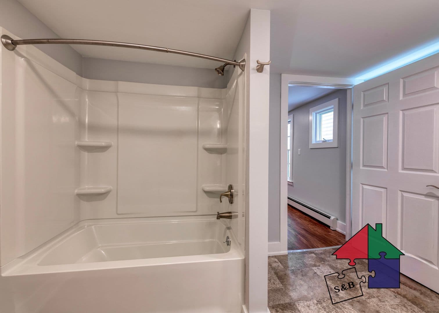 Burlington Apartment: 166 N. Winooski Ave