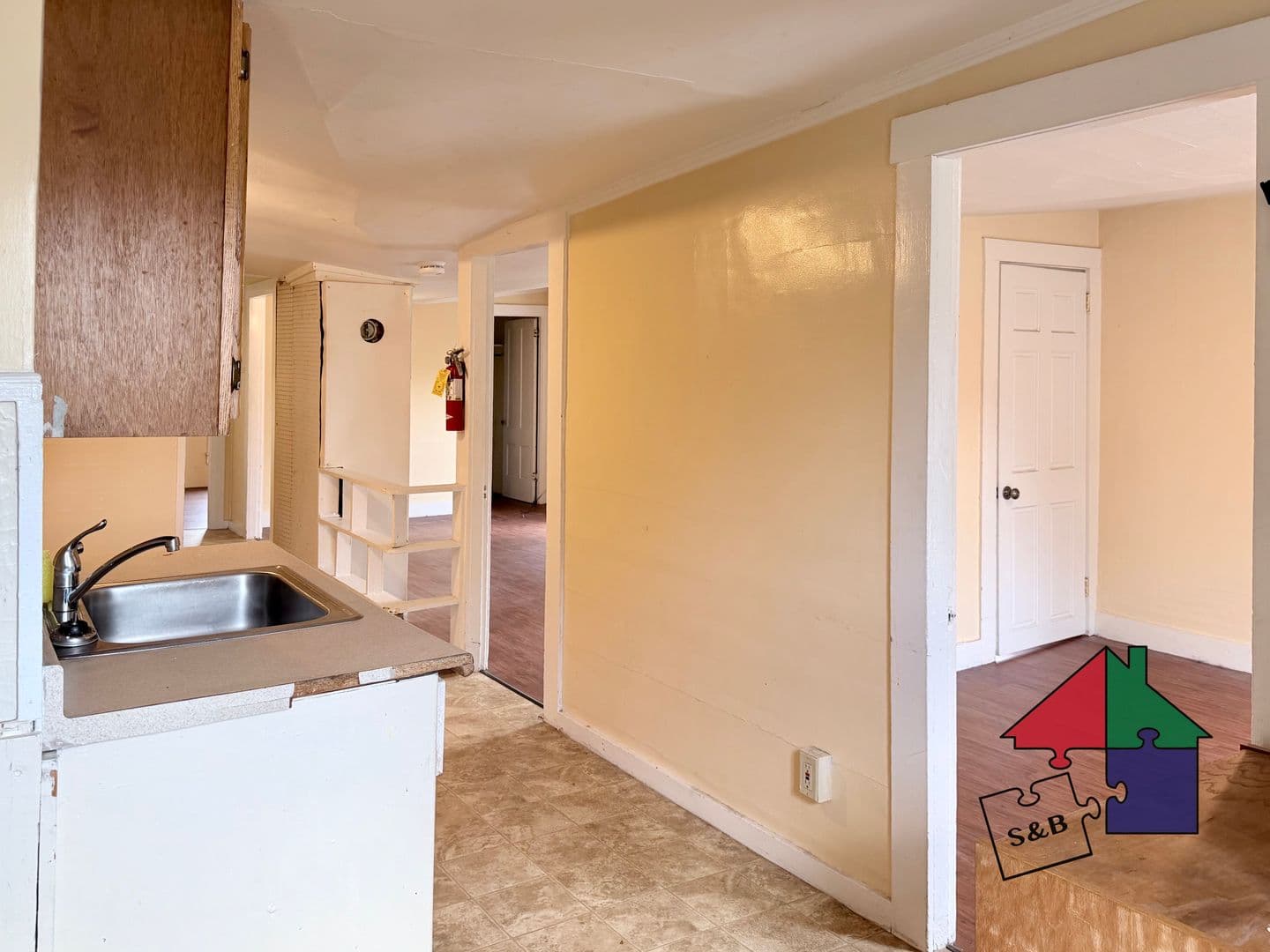 Barre Apartment: 69 Perry St
