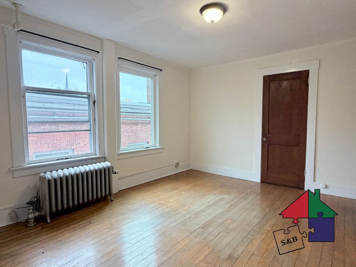 Northfield Apartment: 28 North Main St