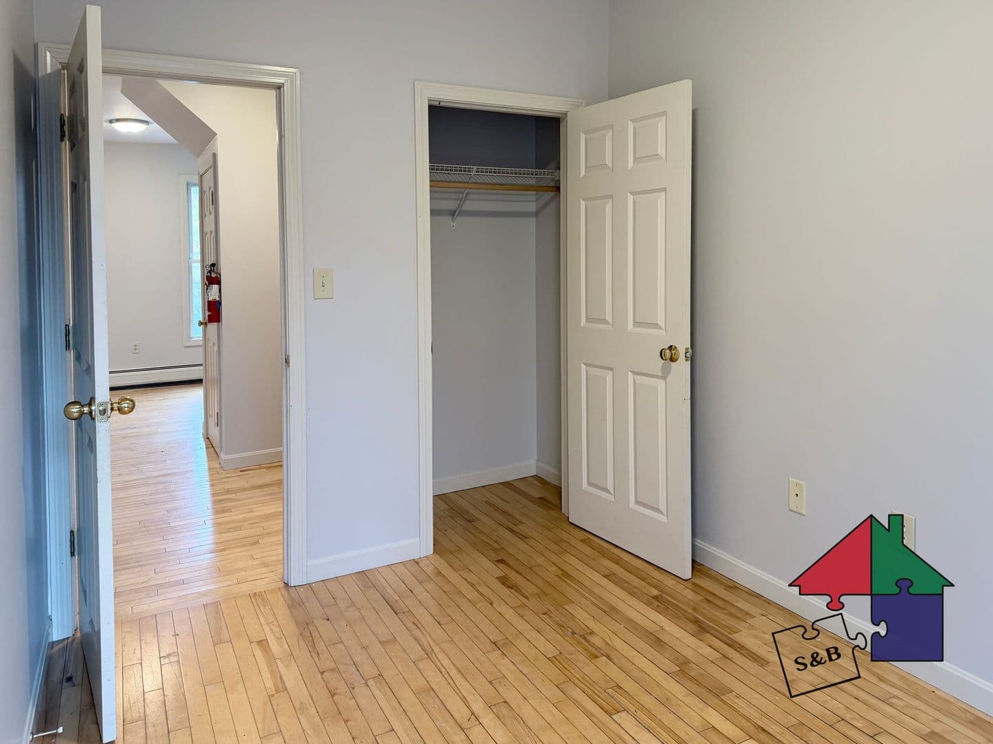 East Barre Apartment: 159 Mill St