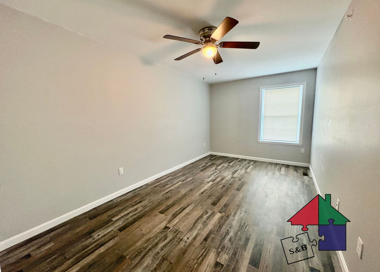 Milton Apartment: 444-452 US Rt 7 South