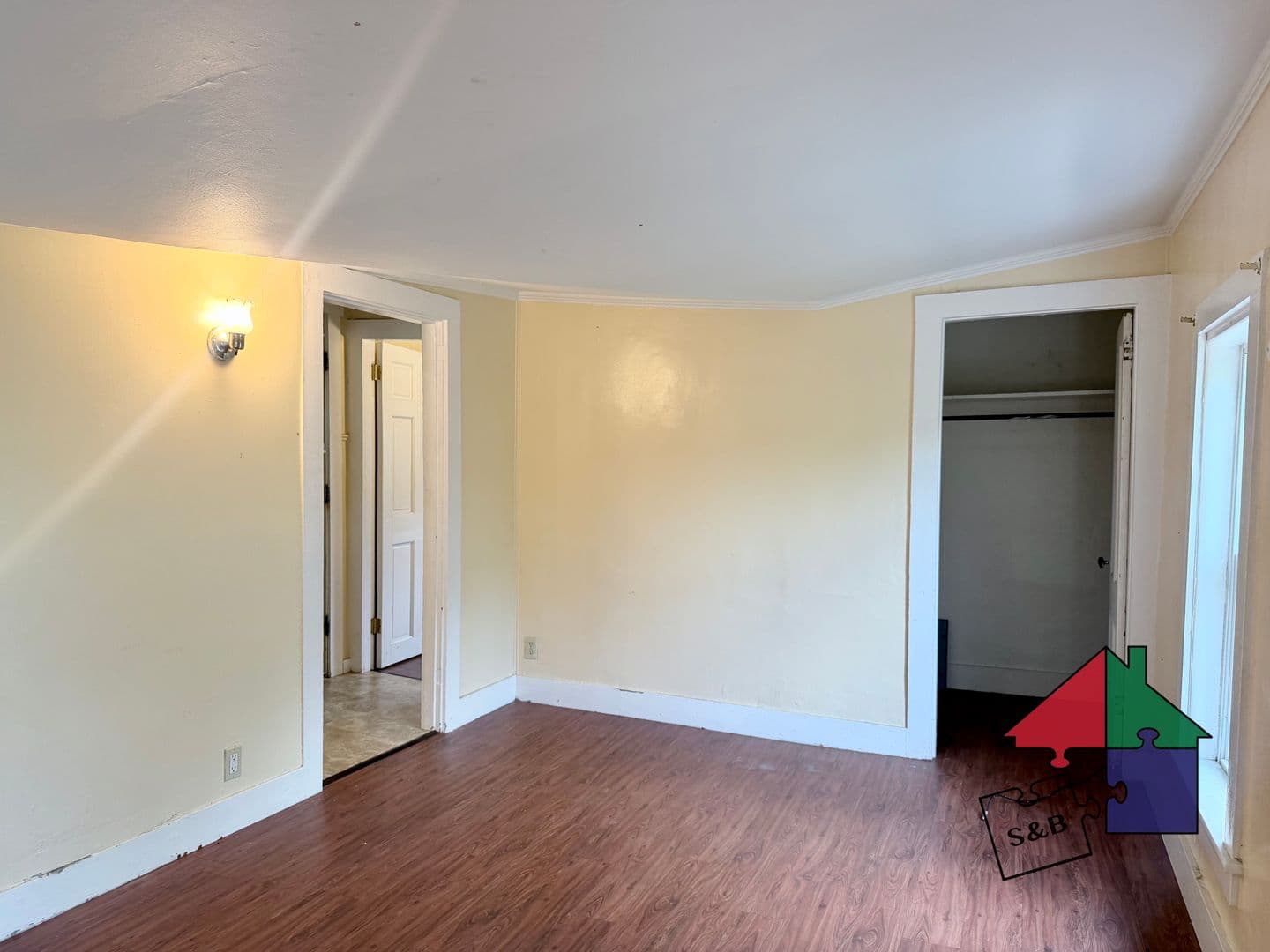 Barre Apartment: 69 Perry St