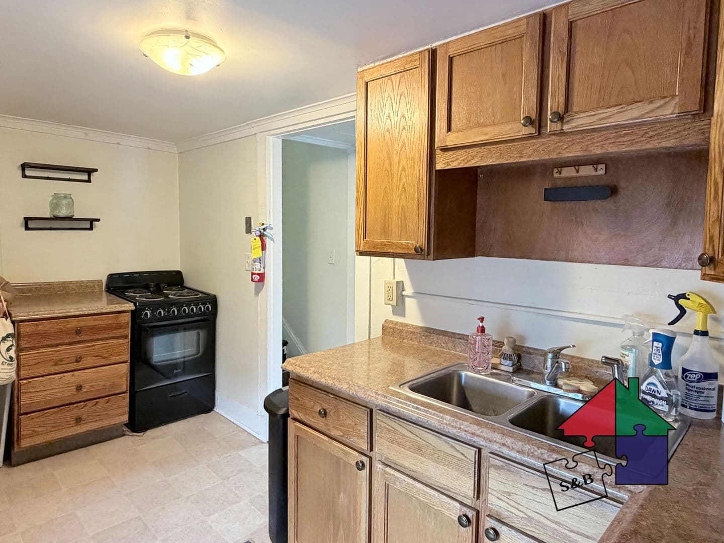 Montpelier Apartment: 7 Winter St.