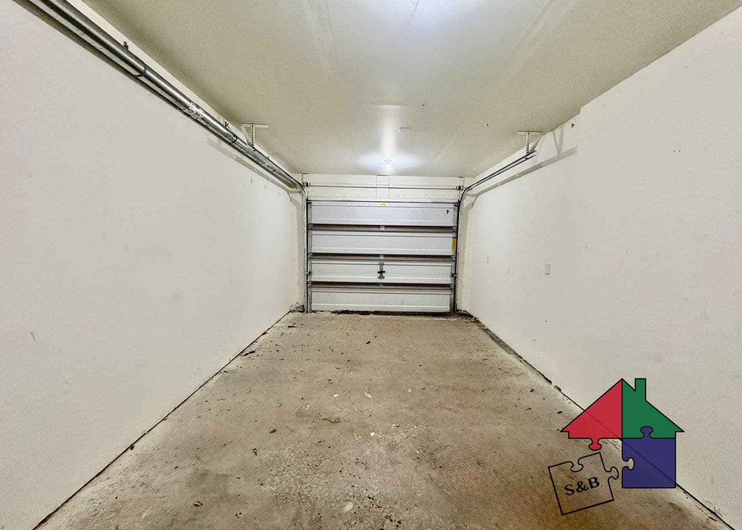 Milton Apartment: 368 US RT 7