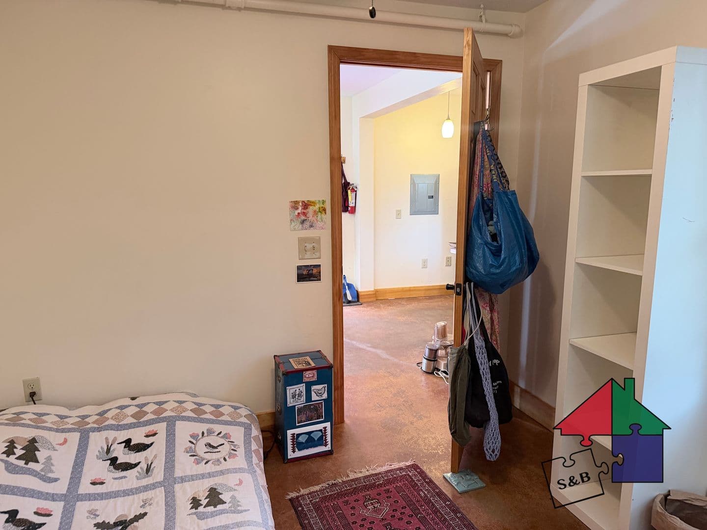 Montpelier Apartment: 7 Winter St.