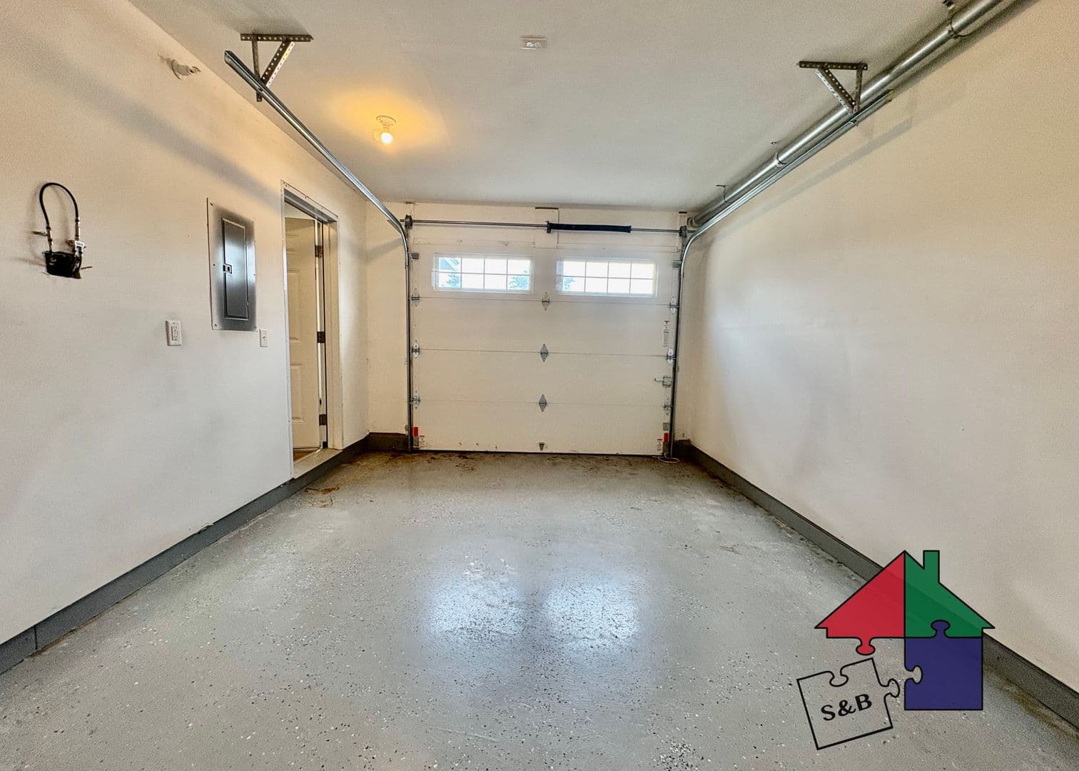 Milton Apartment: 444-452 US Rt 7 South