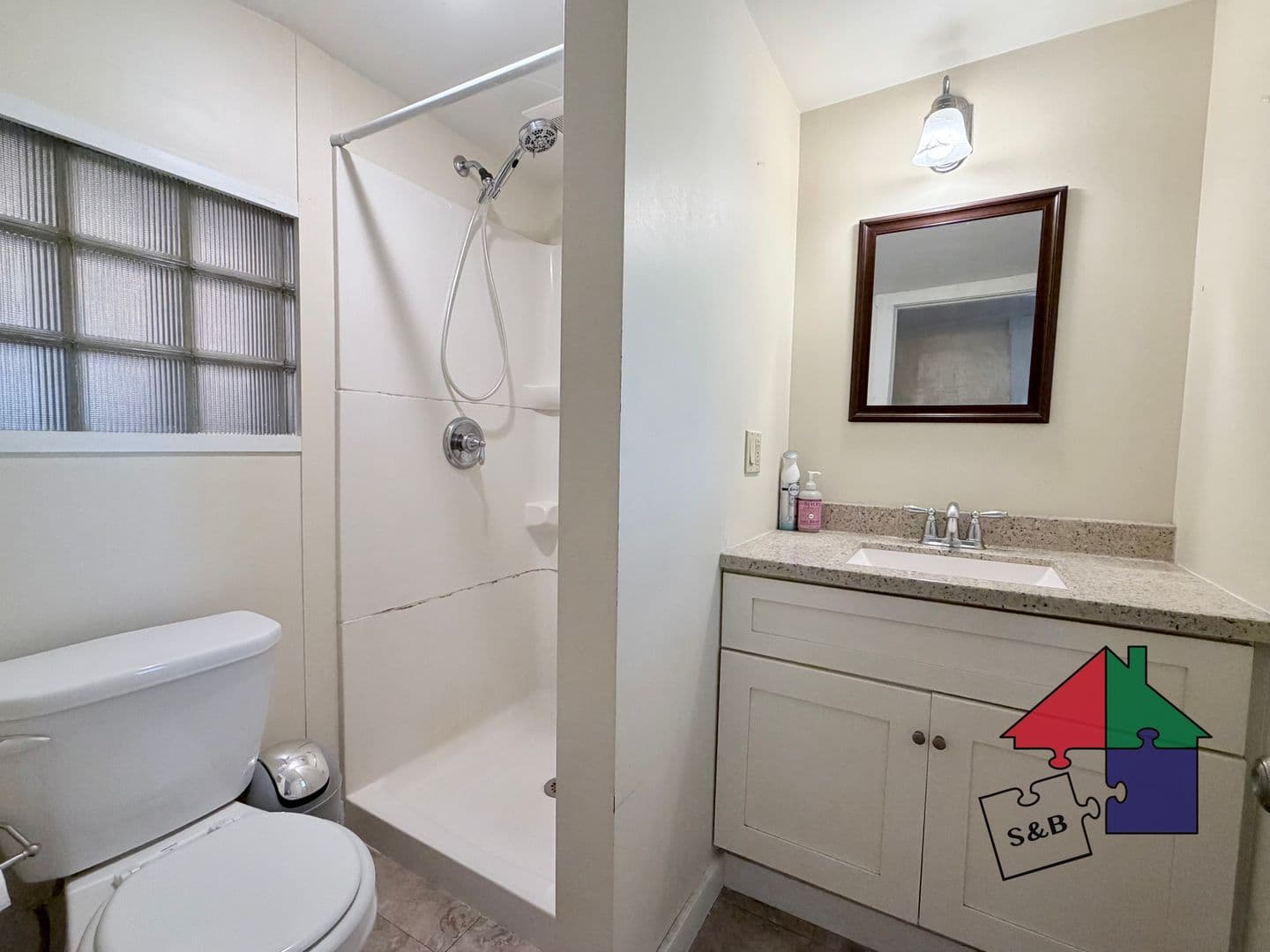 Barre Apartment: 69 Perry St