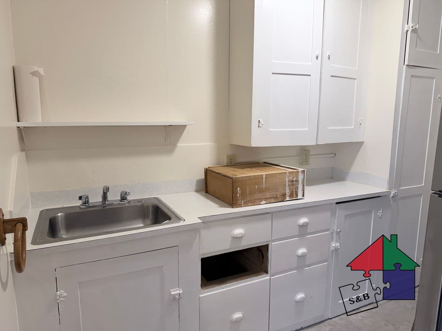 Northfield Apartment: 28 North Main St