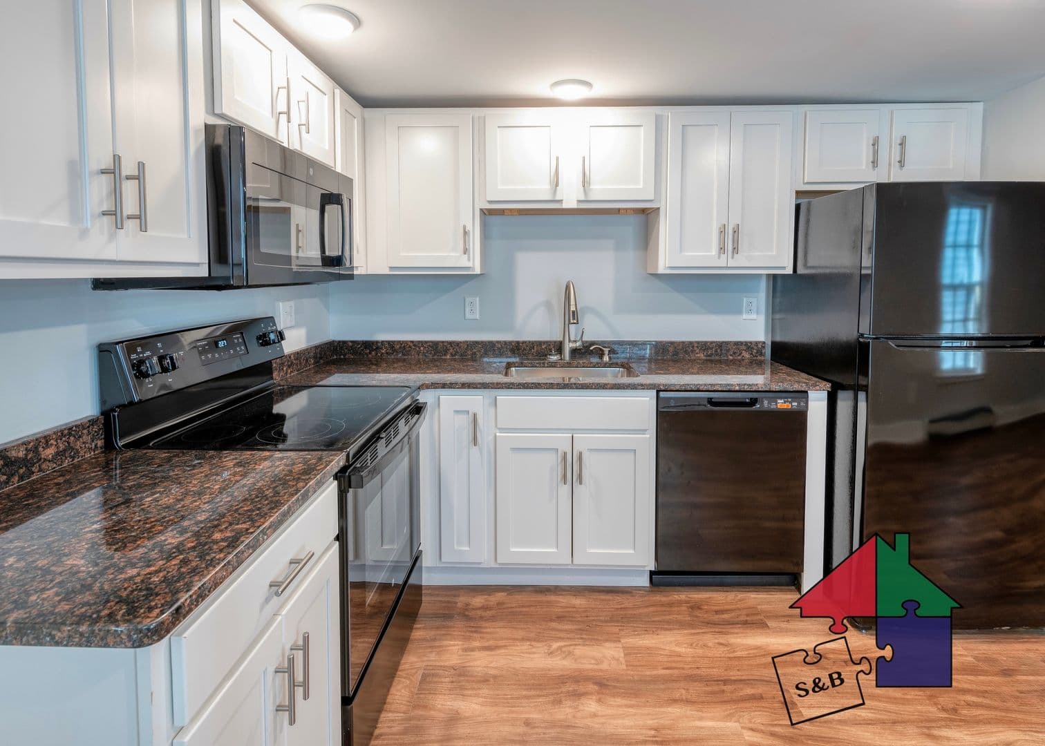 Burlington Apartment: 166 N. Winooski Ave