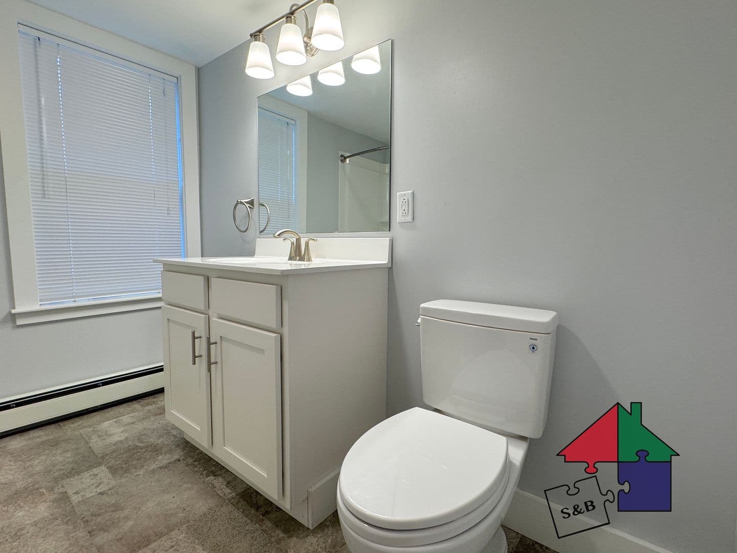 Burlington Apartment: 166 N. Winooski Ave