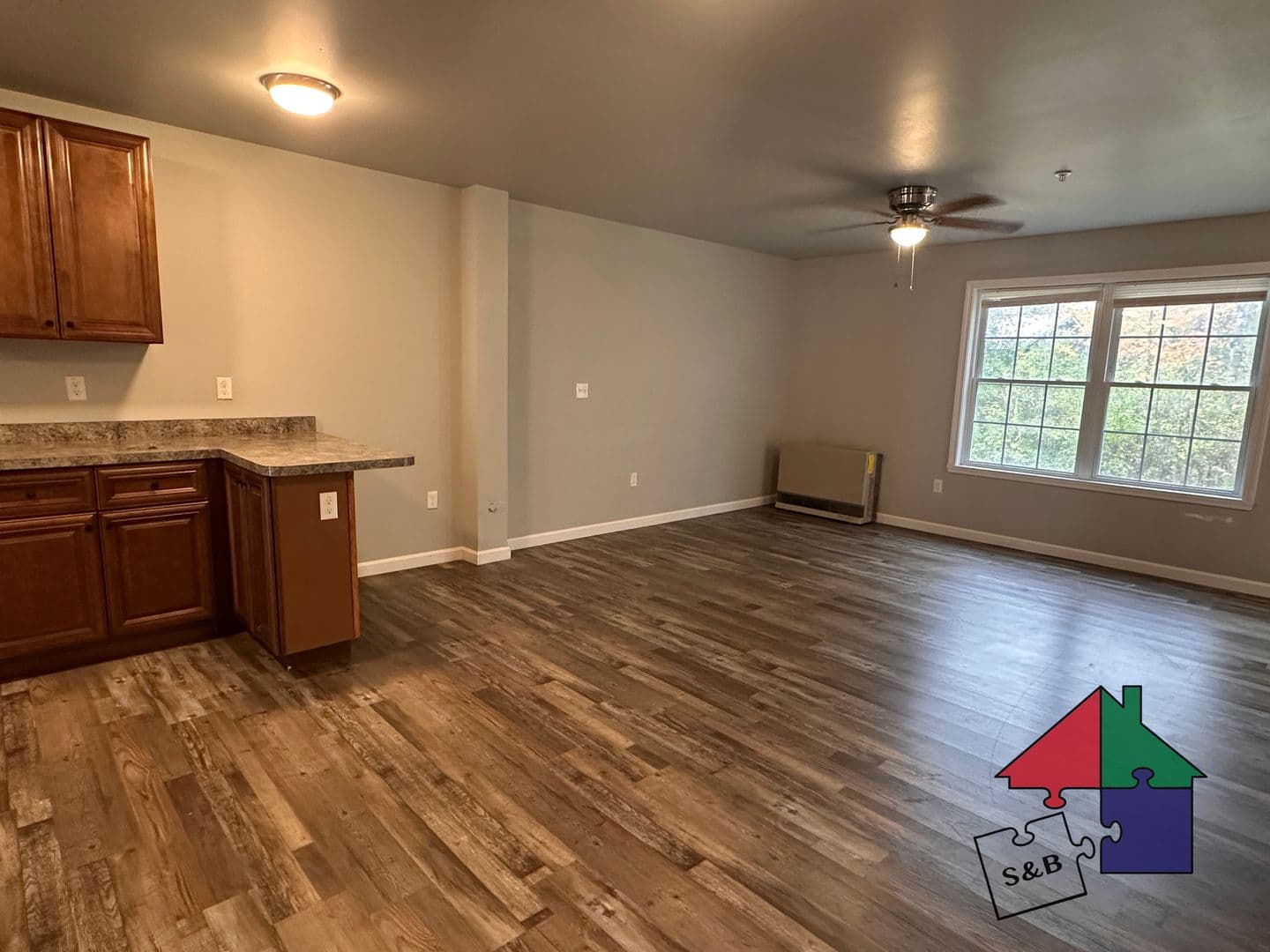 Milton Apartment: 444-452 US Rt 7 South
