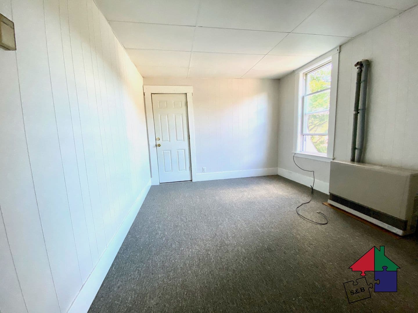 Barre Apartment: 21 Highland Ave