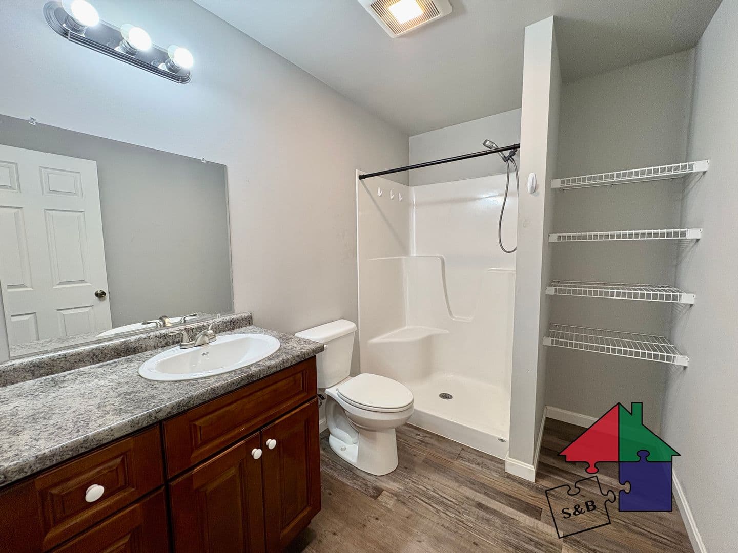 Milton Apartment: 444-452 US Rt 7 South
