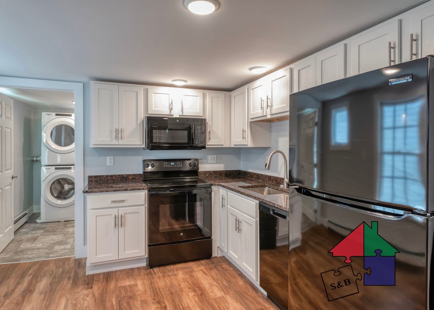 Burlington Apartment: 166 N. Winooski Ave