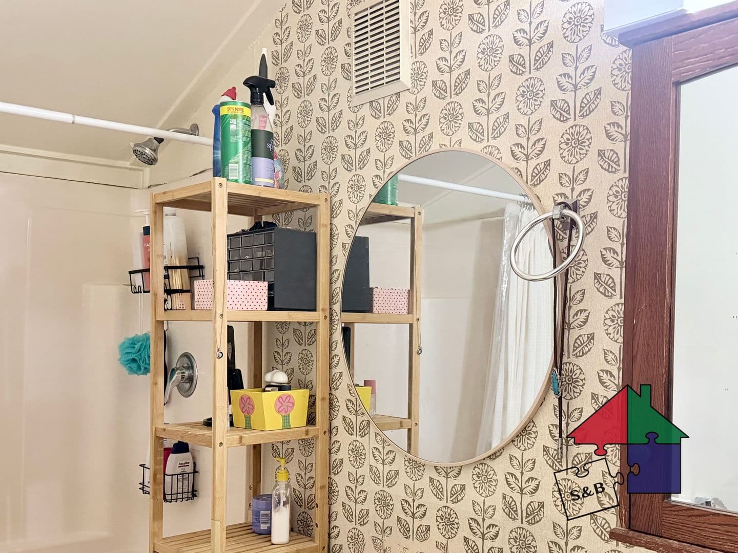 Montpelier Apartment: 16 Lague Drive