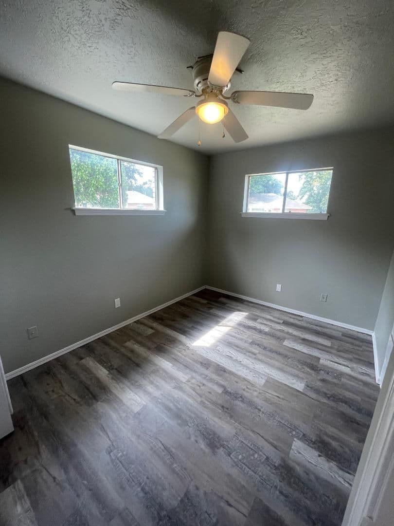 Norman House: 911 Deonne Circle