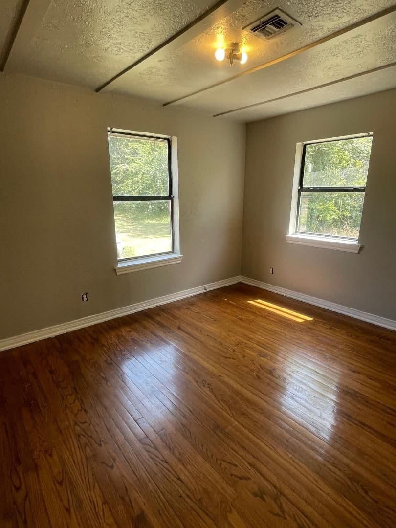 Norman House: 1012 Arkansas St.