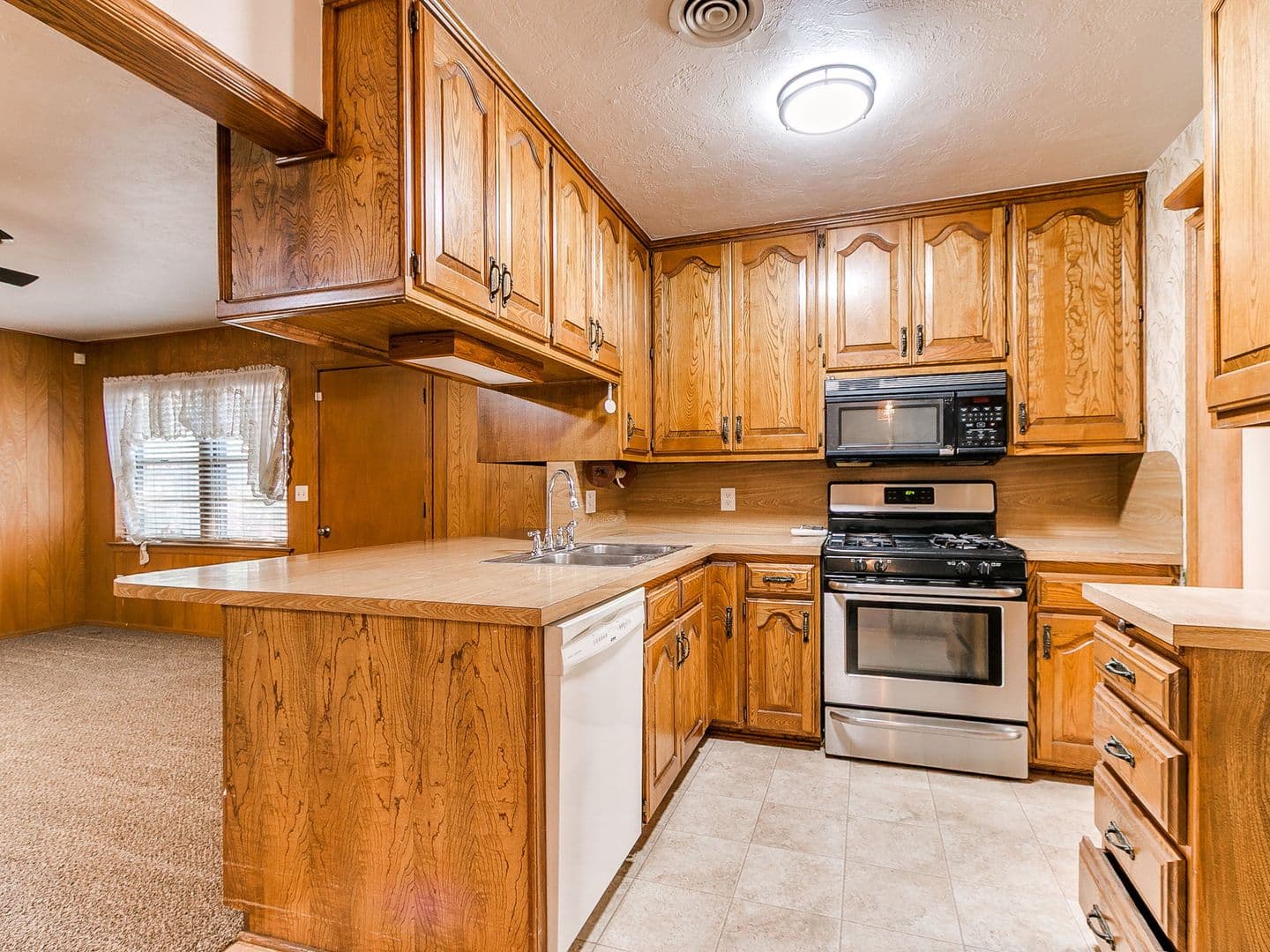 Oklahoma City House: 1107 SW 42nd Street