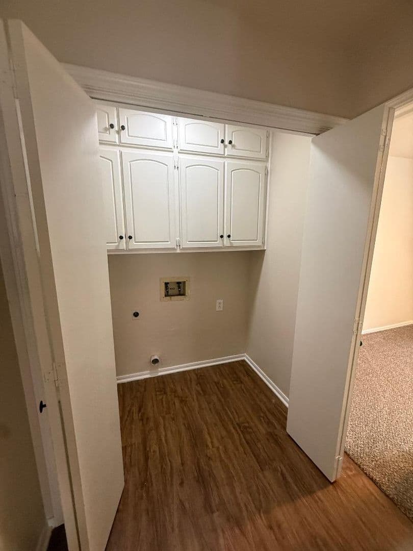 Norman House: 221 Skylark Ct.