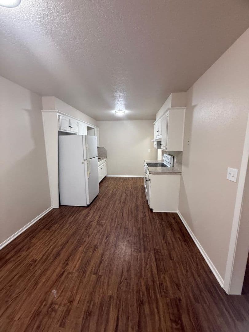 Norman House: 221 Skylark Ct.