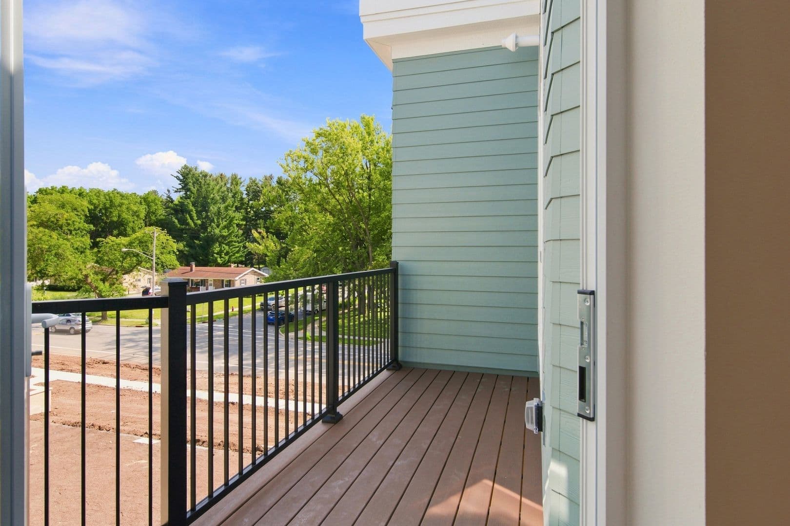 Madison Apartment: 6624 Old Sauk Rd.