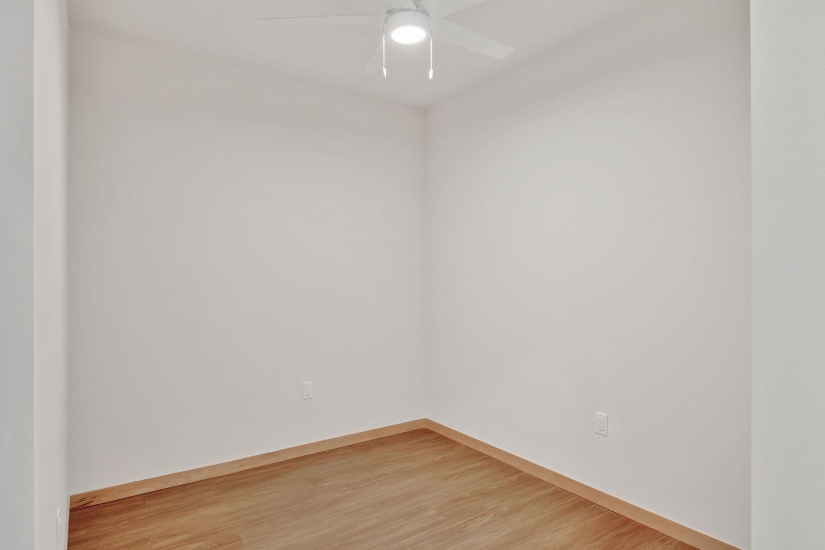 Madison Apartment: 6624 Old Sauk Rd.