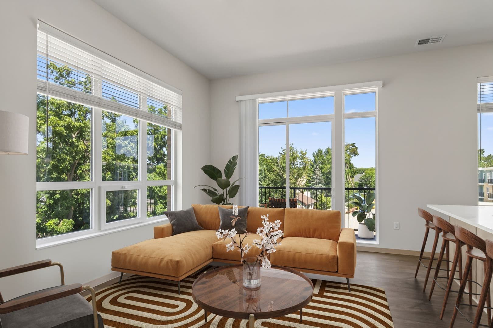 Madison Apartment: 6624 Old Sauk Rd.