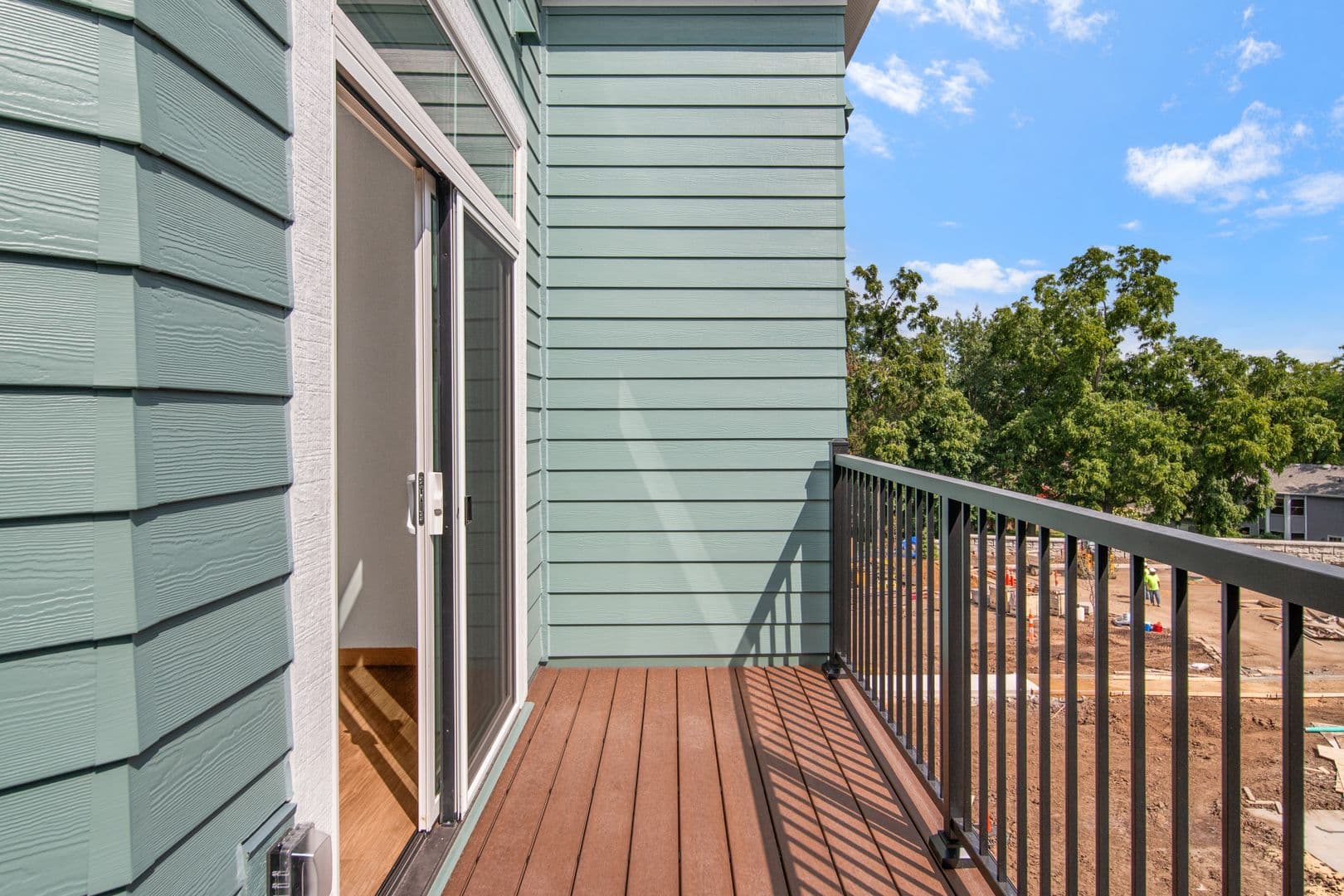 Madison Apartment: 6624 Old Sauk Rd.