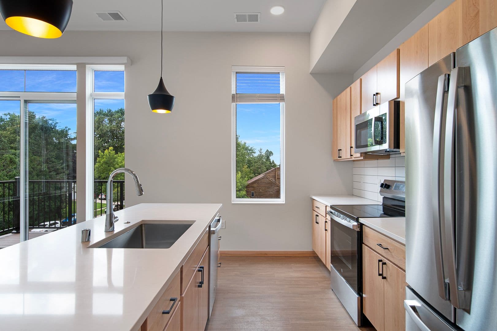 Madison Apartment: 6624 Old Sauk Rd.